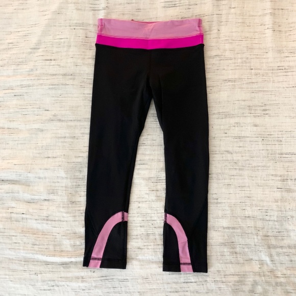 lululemon athletica Pants - Pink and Black LuLuLemon Inspire Cropped Leggings